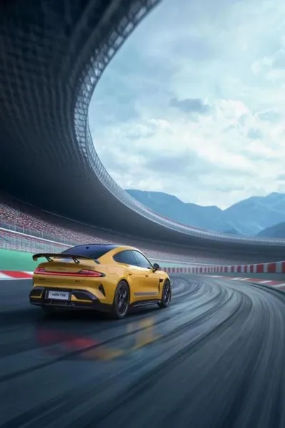 小米SU7出战日本筑波赛车场