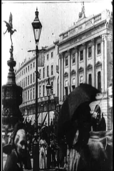 Leisurely Pedestrians, Open Topped Buses and Hansom Cabs with Trotting Horses